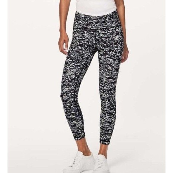Lululemon Wunder Under Hi-Rise 7/8 Tight 25" Liquid Platinum Alpine White Size 8 - Picture 1 of 10
